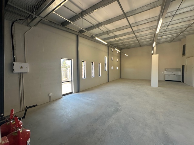 To Let commercial Property for Rent in Marconi Beam Industria Western Cape